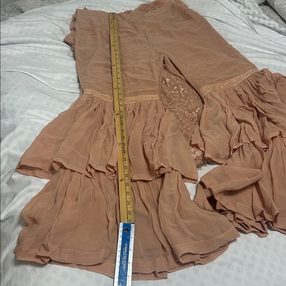 Shalwar kameez  Peach georgette Embroidered  with Duppatta size S - Picture 5 of 17